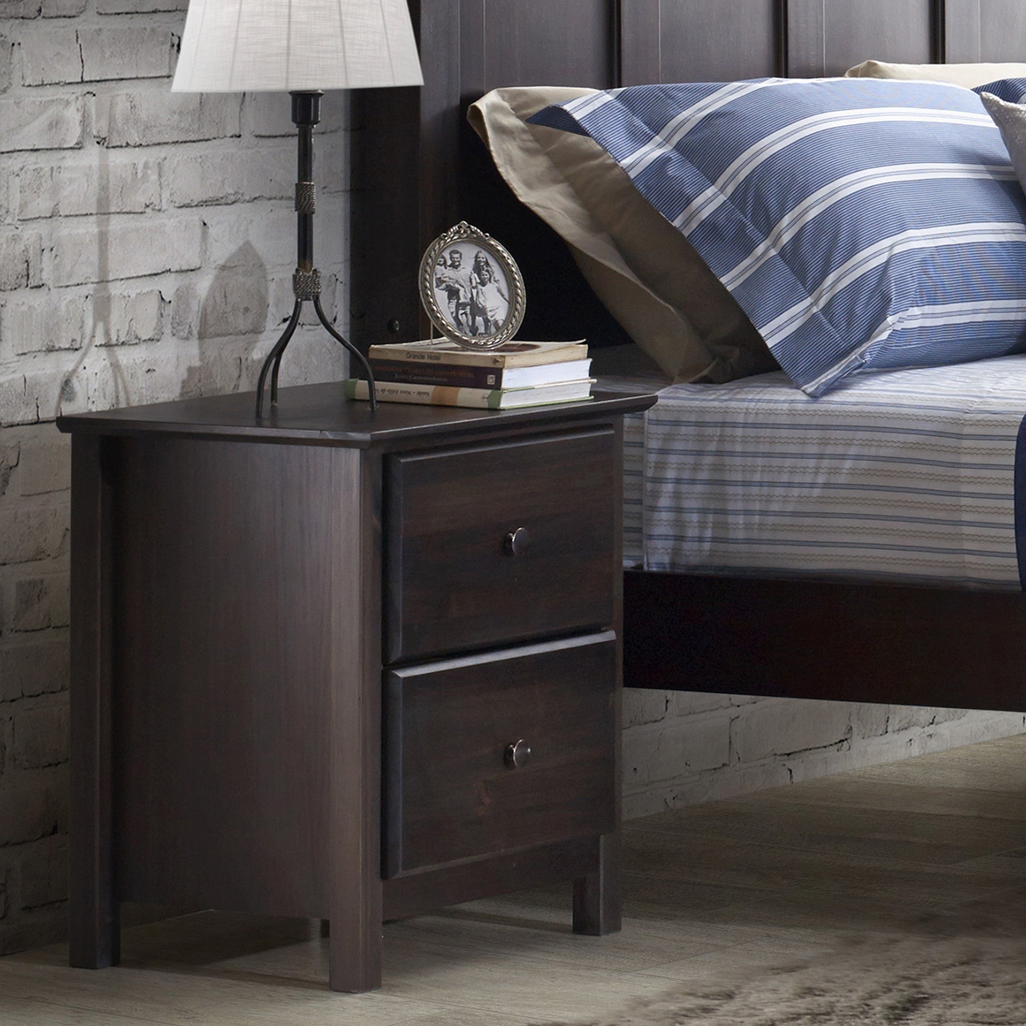 Shaker 2-Drawer Nightstand