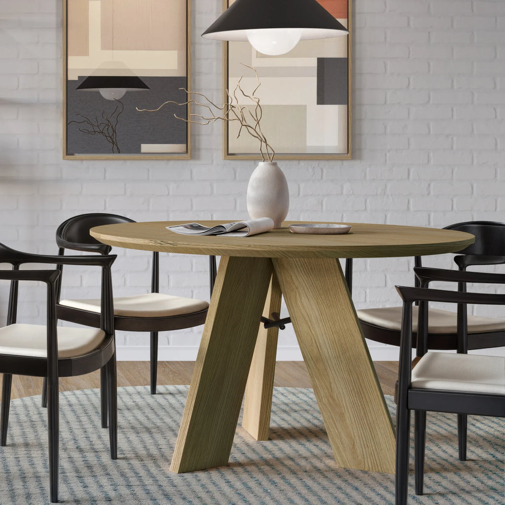 Cascais Round Dining Table
