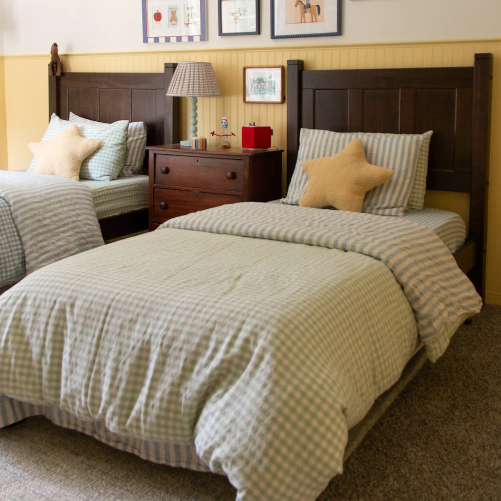 Shaker Panel Platform Bed